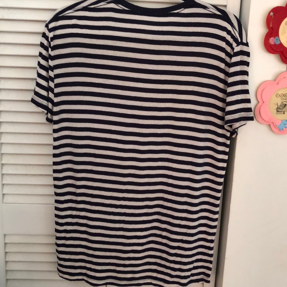 T-Shirt - Picture 2 of 2